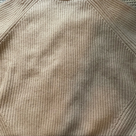 *SOLD* Beige balloon sleeve sweater - Picture 5 of 6